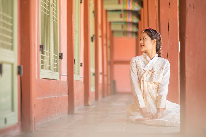 Hanbok rental, hanbok experience - Timing, Crowds, and Weather: Your Best Strategy