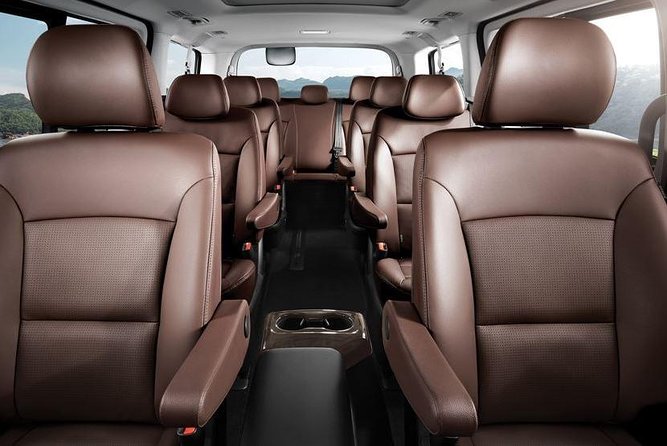 Incheon Airport Pickup - Why a private van beats the Incheon airport scramble