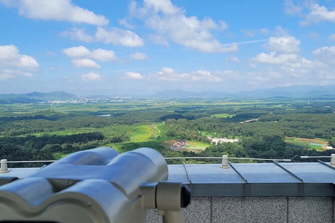 Insightful DMZ Tour by Expert opt. Suspension Bridge with Pickup - Seoul wrap-up: markets, shopping streets, and smart drop-offs