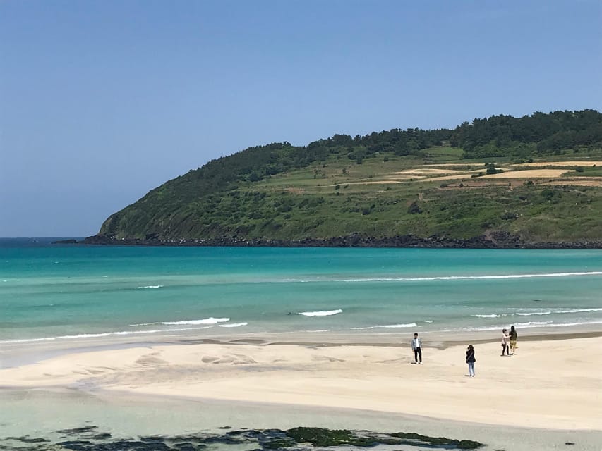 Jeju: East of Jeju Island Bus Tour from Seogwipo City - Manjanggul Cave planning: the key UNESCO swap you should expect
