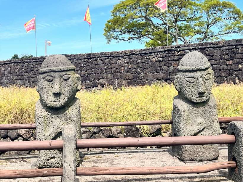 Jeju: East of Jeju Island Bus Tour from Seogwipo City - The ride: small-group comfort with flexible vehicle size
