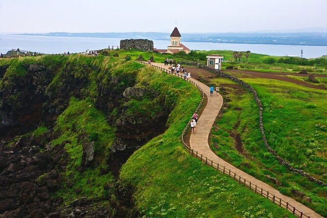 Jeju Eastern Cultural Exploration Day Tour - Price and Logistics: Is This $56.56 Good Value?
