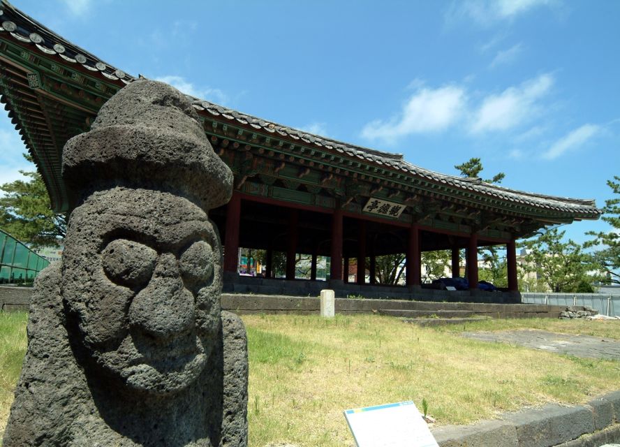 Jeju Island: Customized Private Full-Day Van Tour - 비자림길 lunch stop and pacing for a full-day