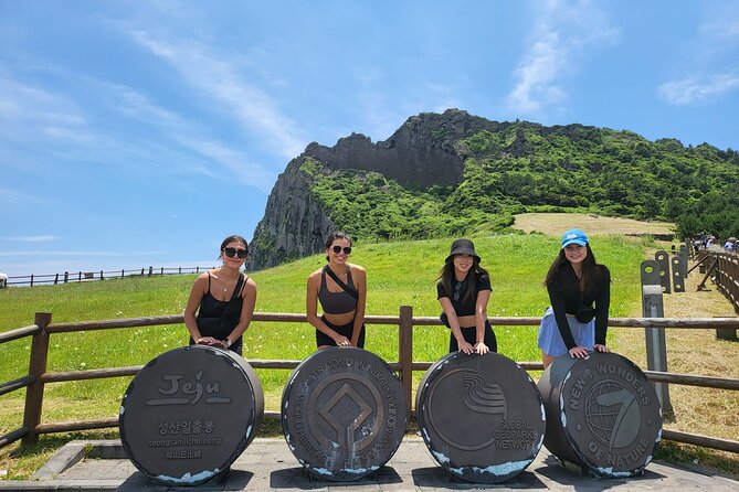 jeju island Jumbo taxi Private tour with Mr.Hong East of jeju - Seongsan Ilchulbong, the UNESCO tuff cone you will remember