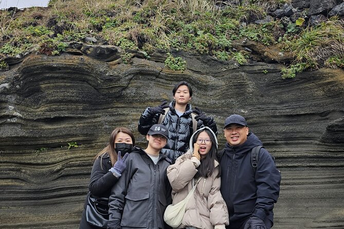 Jeju island Jumbo taxi Private Tour with Mr.Hong west of jeju - Hallim Park: flowers, caves, and multiple ways to have fun