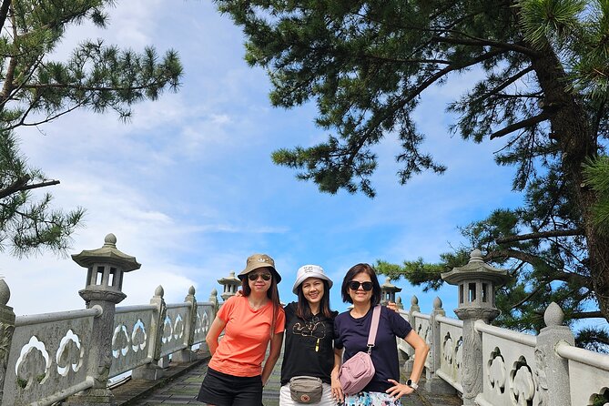Jeju island Jumbo taxi Private Tour with Mr.Hong west of jeju - Yongmeori Beach and the Yongmeori Coast: where the cruise idea makes sense