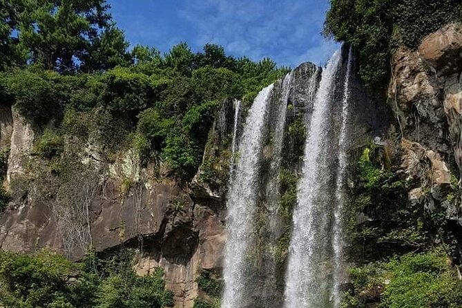 Jeju island private Day tour – west and south of Jeju island - Guides and the personal touch you can actually feel
