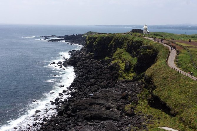 Jeju Island Private Taxi Tour : UNESCO Day Tour - Stop 5: Woljeongri Beach and the cafe strip nearby