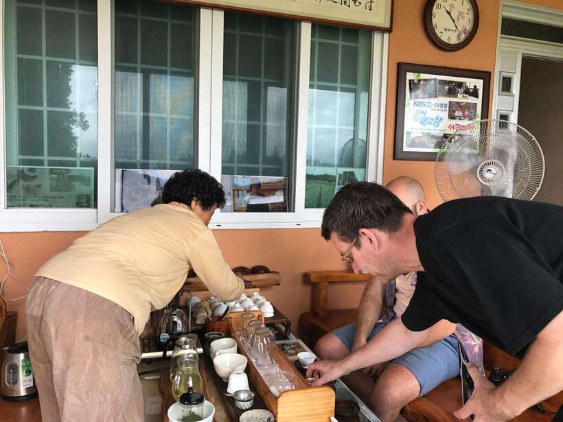 Jeju Island: Van Tour with a Guide Who Most Loves Jeju - Haenyeo Museum: understanding the women diver beyond the photos