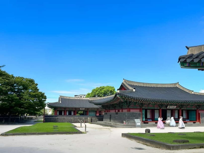 Jeju: K-Drama Spot When Life Gives You Tangerines Hotel Pick - Key things that make this tour worth your time