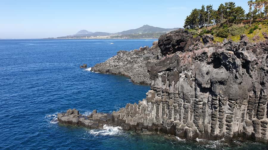 Jeju Premium Small Group UNESCO Day Tour - South - Pickup, timing, and how the $100 price makes sense