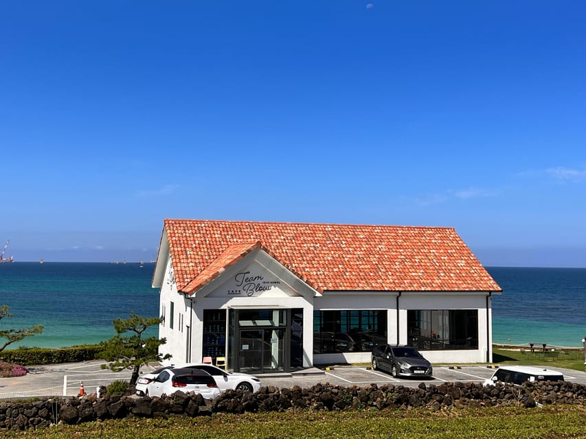 Jeju: West of Jeju Island Bus Tour from Seogwipo City - Shinchang Windmill Coastal Road: the island of wind, up close