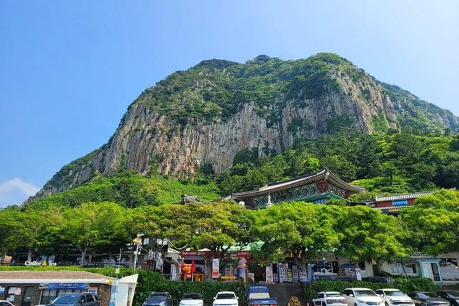 Jeju Western and Southern Routes Sightseeing Day Tour - Why this Jeju Western and Southern route makes sense in one day
