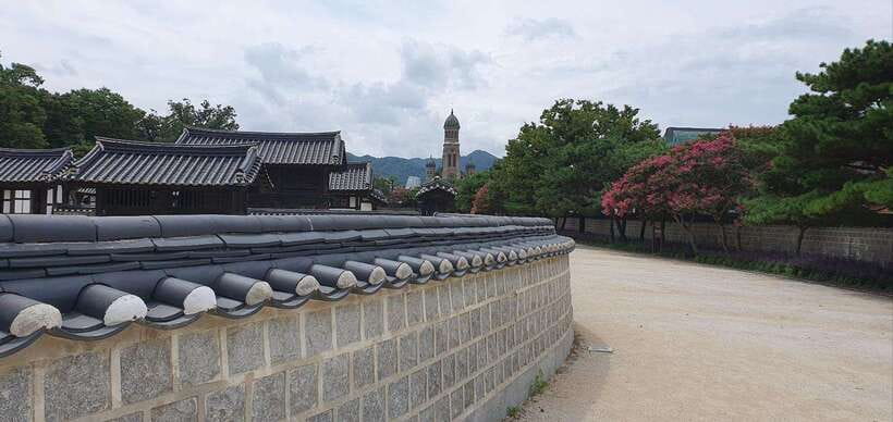 Jeonju: Essence of Jeonju, Hanok Village & Maisan Mountain - Jeonju, Korea’s Joseon-era mood in one day