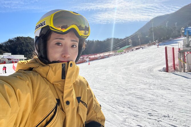 Jisan Ski Resort from Seoul by Shuttle(Opt Winter Skiing Package) - Cheongha Plus Red Pine Capsules: A Quick Stop With a Local Angle