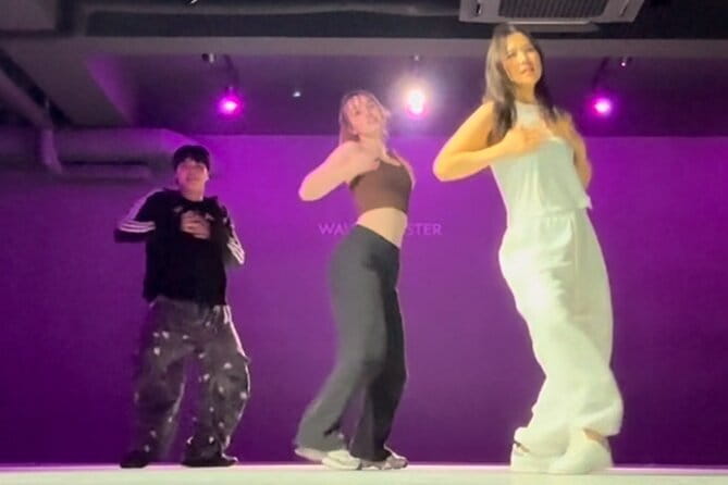 K-pop Dance Class for Beginners and Video Shoot at HiKR Ground - The 1-Hour Choreography Lesson With Trained Guidance