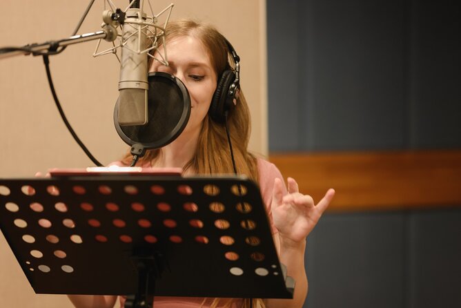 K-Pop Making Class with a Producer! - Language support and communication that keeps you on track