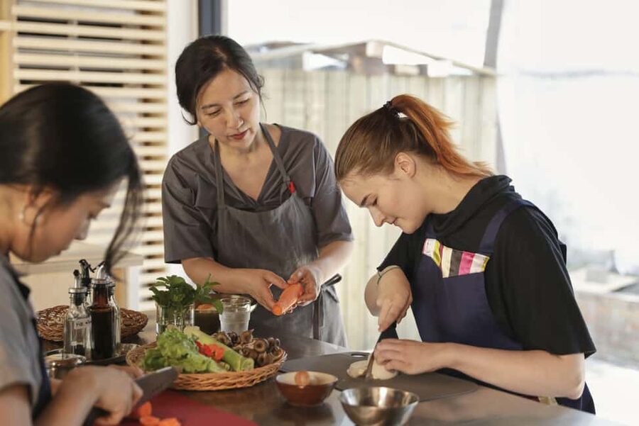 Korean Premium & Original Cooking Class Experience in Hanok - Price and Value: $84 for 2 Hours of Real Cooking