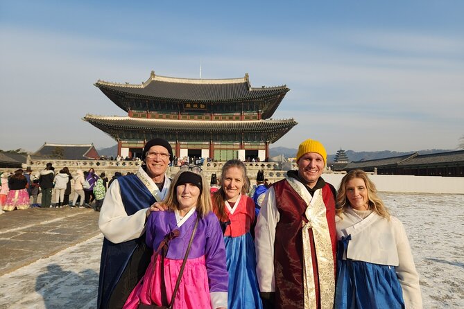 Layover Tour for essential Seoul City & Gourmet tour(Incl. Lunch) - Getting on the Schedule: Pickup, Drop-off, and a Mobile Ticket