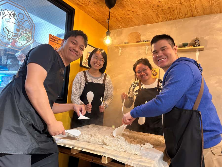 Learn and Craft Makgeolli in a Traditional Brewery - Key things to know before you go