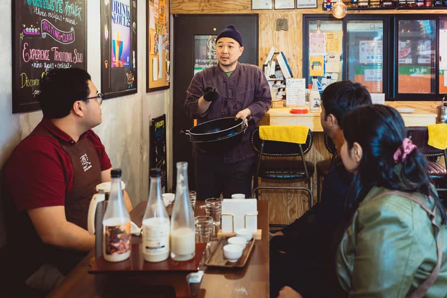 Learn and Craft Makgeolli in a Traditional Brewery - Entering Ahyeon Market: Baekusaeng Makgeolli and Joe Kim’s Classroom-Brewery