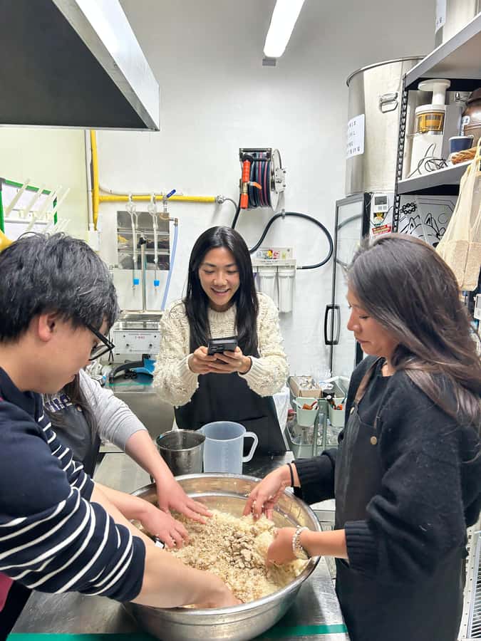 Learn and Craft Makgeolli in a Traditional Brewery - Where and How to Get There: Ahyeon Station, Exit 4, and Ahyeon Market