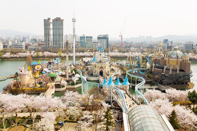 Lotte World Package Deal - Lotte Mart and the Department Store stop: shopping with time built in