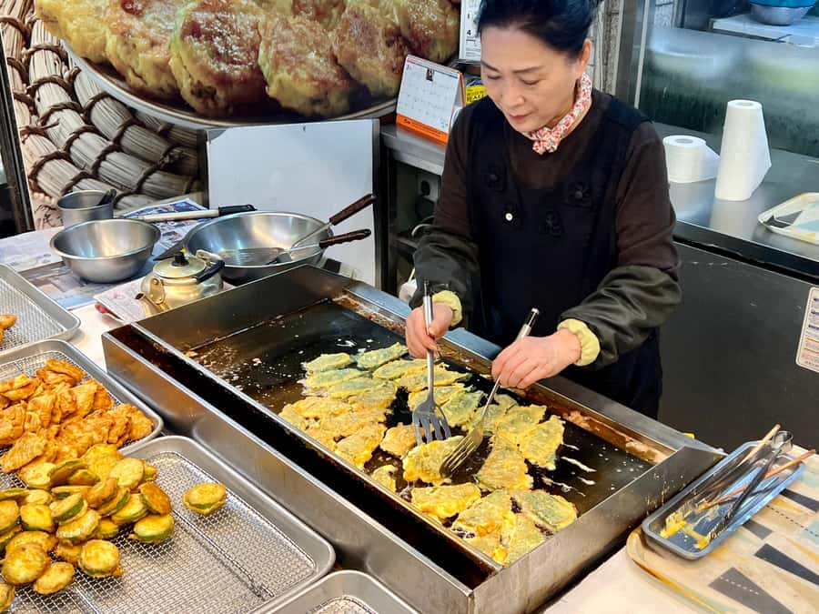 Mangwon Market Food tour By Locals;Cheap Eats to Fancy Feast - Dietary rules and meal expectations (so you don’t get stuck)