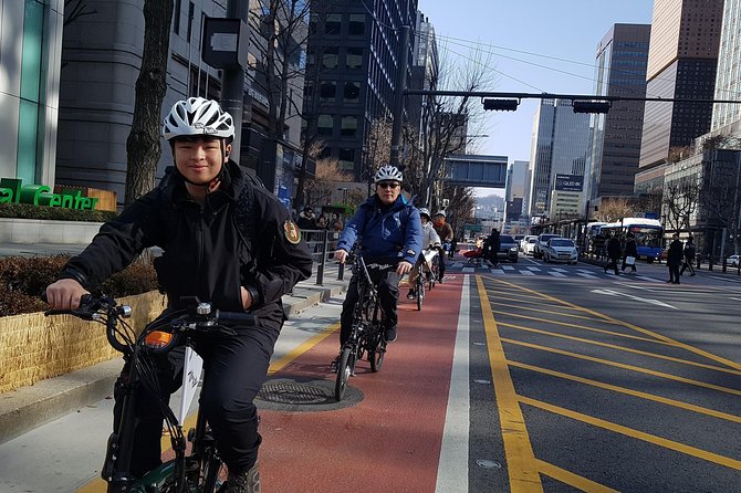 Market Food Tour & Evening E-bike Ride in Seoul - Why this Seoul e-bike tour feels like seeing the city at street level