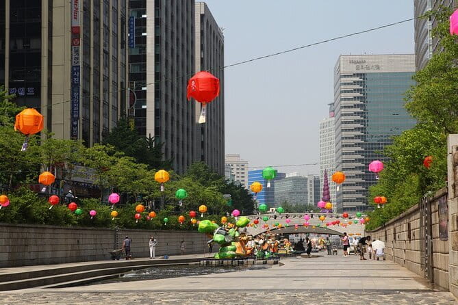 Max Out Seoul: Must Visit City Highlights Panoramic Day Tour - Why this panoramic Seoul day tour makes sense