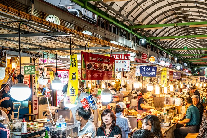 Night Flexible Private Guided Tour in Seoul(Optional Layover) - Jogyesa Temple Lanterns: Lotus Flowers and Golden Buddha Statues