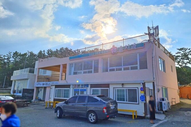 Pohang One day city Tour : Home town Cha cha cha Drama Locations - Stop 1 in Cheongha Market: the busy setting behind Hometown Cha Cha Cha