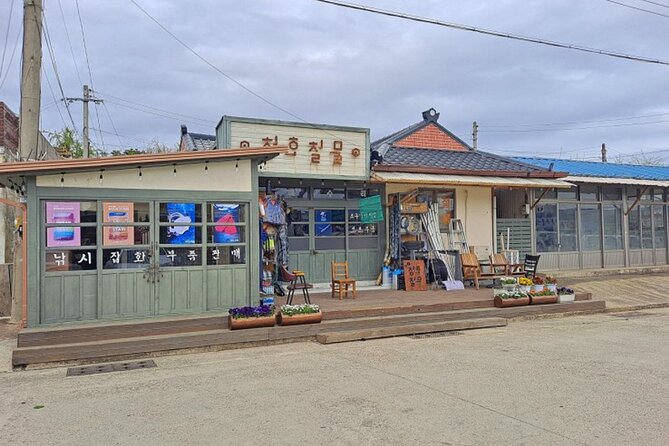 Pohang One day city Tour : Home town Cha cha cha Drama Locations - Wallpo Beach: a short seaside reset at 월포해수욕장