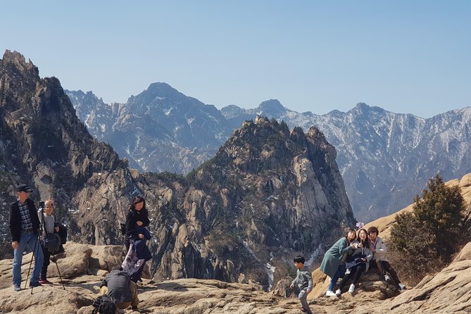[Premium Private Tour] Mt Seorak & East Sea or Nami island from Seoul - Private, long-drive reality: what the schedule feels like