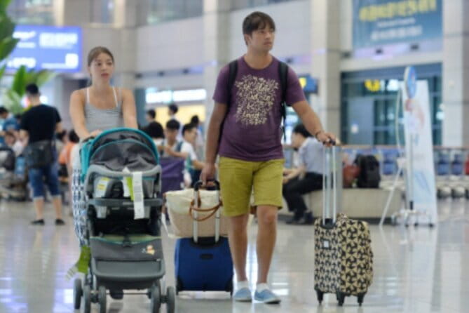 Private Airport Transfer Incheon Airport to/from Seoul(1~7pax) - The waiting buffer you actually need after immigration