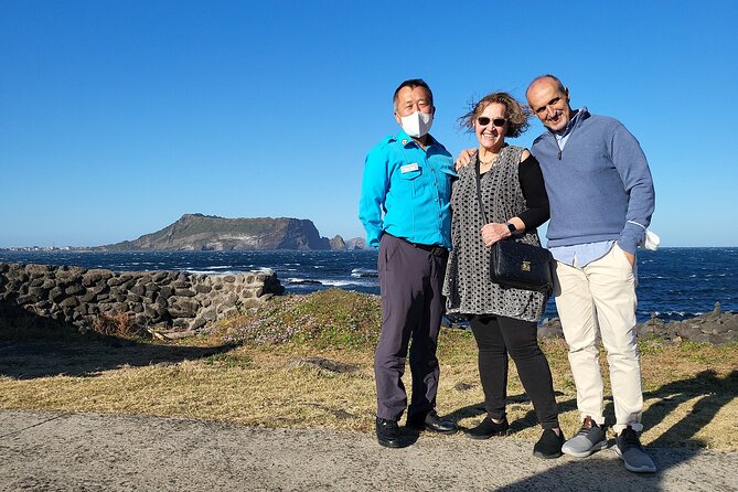 Private Day Tour With Best Jumbo Taxi Driver Tour in jeju island - Woljeong-ri Beach, Seopjikoji, and calm coastal time