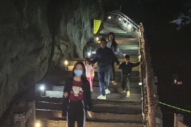 Private Day Tour With Best Jumbo Taxi Driver Tour in jeju island - Haenyeo Museum, understanding the diving lifestyle