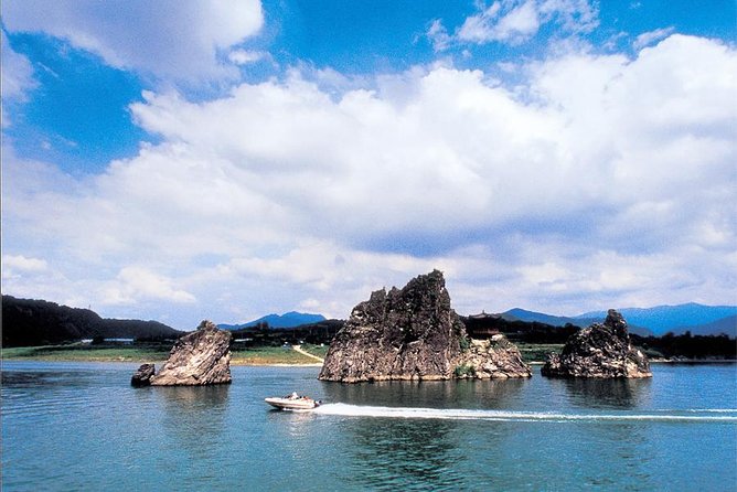 Private Day Trip to Danyang and Chungju Lake from Seoul - Dodamsambong Peaks and the Eight Great Sceneries vibe