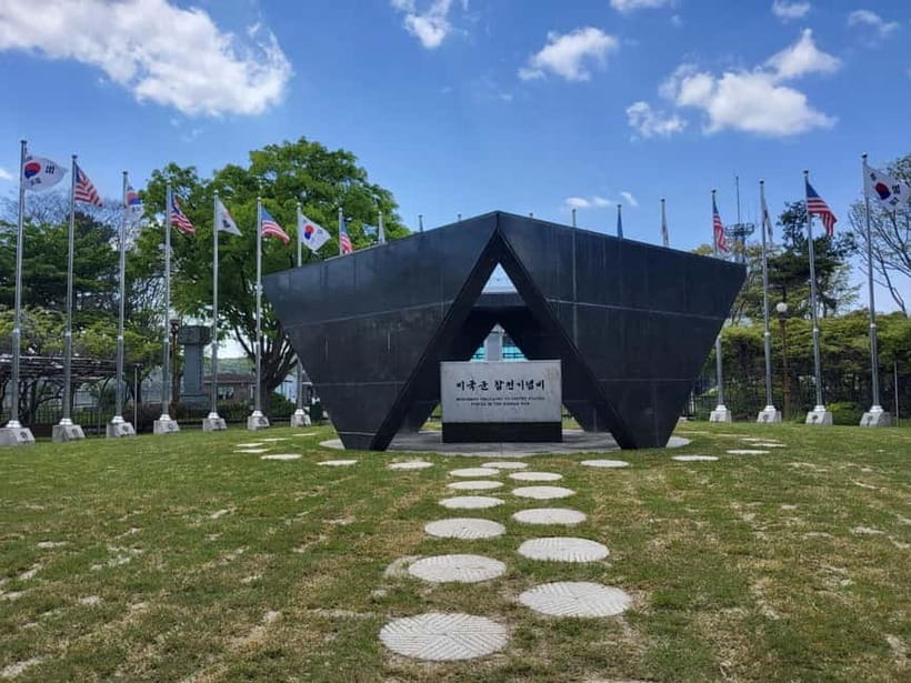 Private DMZ SPY Tour from Incheon Airport - Odusan observation point: a short trek, then farms and villages across the river