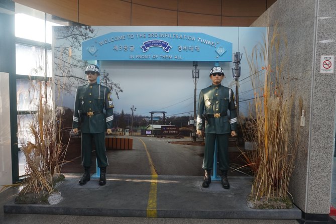 Private DMZ Tour - En Route Commentary: The Dividing Line Makes Sense Faster