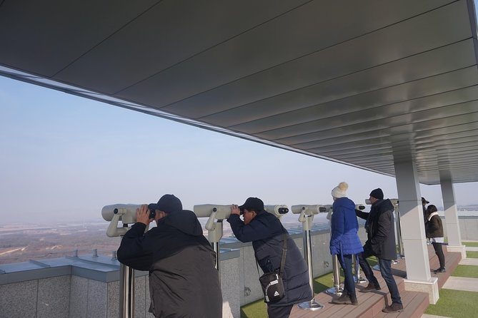 Private DMZ Tour - Stop 1 at Imjingak Park: Artillery, War Relics, and the River-Edge Mood
