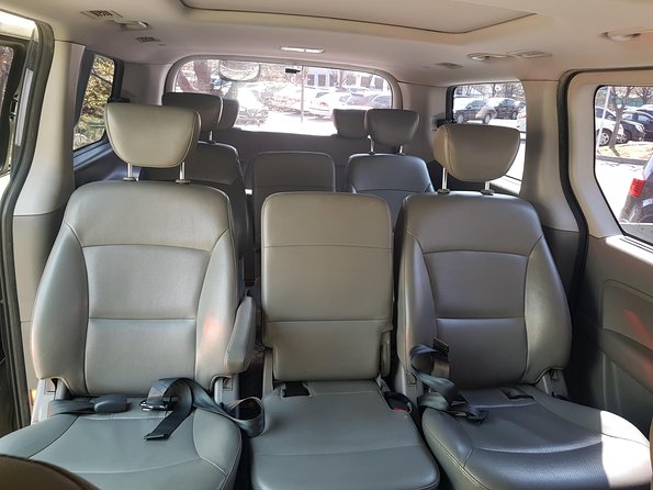 Private English Speaking Driver in Seoul: Airport Service Available - Private transfer value: what $178 buys you in real Seoul time