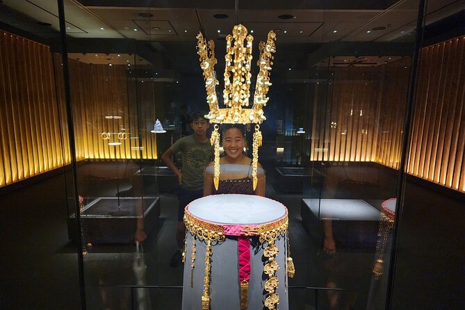 Private Gyeongju Tour - Explore Gyeongju UNESCO Sites - Daereungwon Tomb Complex: royal Silla scale, with an add-on fee