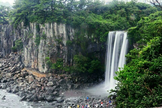 Private Half Day South and West Tour in Jeju Island - How this half-day South and West taxi tour actually feels