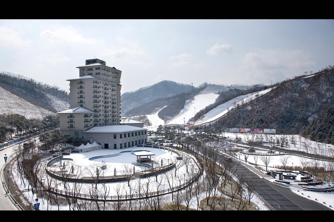 Private Ski Tour(Lesson) near Seoul at Elysian Gangchon Resort - Price and value: when $228 makes sense