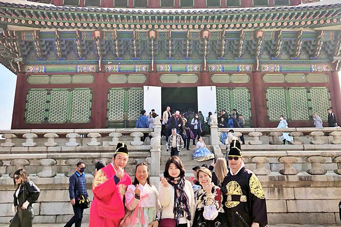Private Tour : Royal Palace & Traditional Villages wearing Hanbok - A Seoul Hanbok Day, From Royal Ceremonies to Joseon Villages