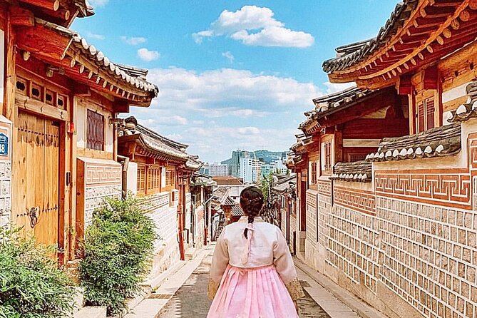 Private Tour : Royal Palace & Traditional Villages wearing Hanbok - Bukchon Hanok Village Photos, Traditional Homes, and Joseon-Era Vibes