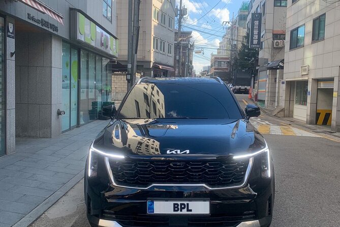 Private Transfer Incheon Intl. Airport —>Seoul - What happens in the car, luggage fit and the hybrid ride