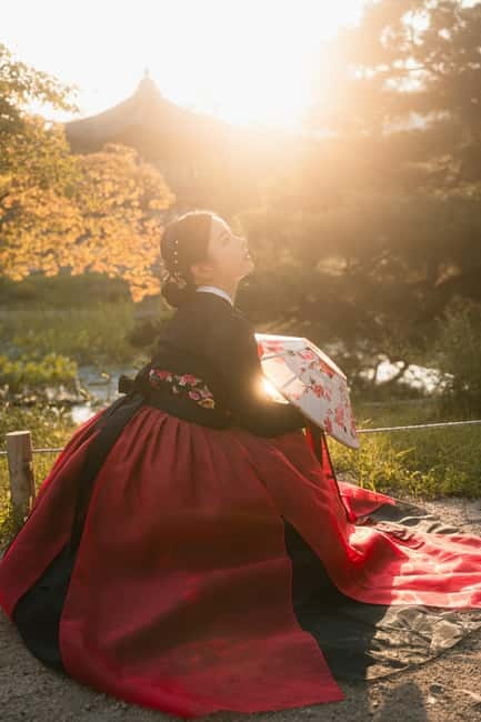 S.Korea GyeongbokgungPalace: Professional Hanbok Photography - Practical gotchas that can ruin photos, and how to avoid them