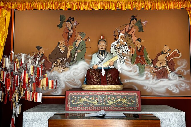 Seogwipo(the southern city of Jeju) Art Museum Walking Tour - Price and value of a $55, max-10 museum walk